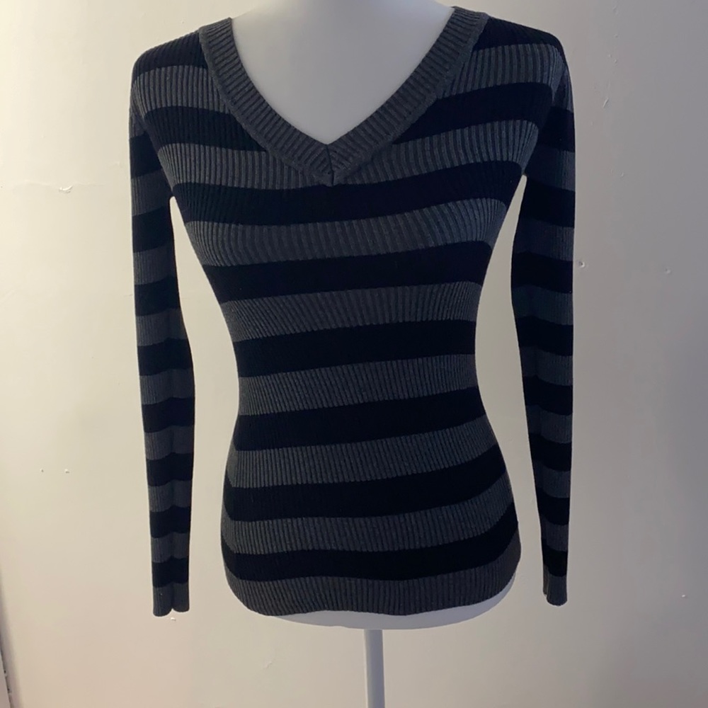 Black and grey emo v neck sweater size small